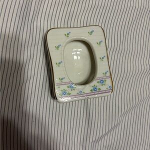 Floral Ceramic frame